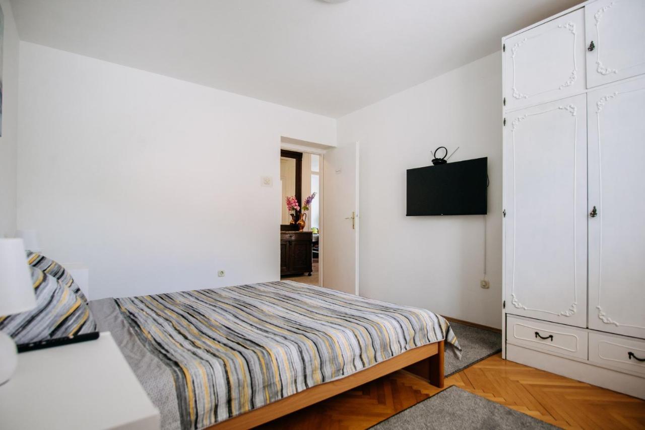Sunnynest Apartment - 3Br Apt With Free Parking & Wi-Fi, Close To Lapad Bay Beach Dubrovnik Exterior foto